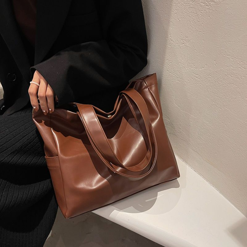 Túi xách da PU mềm màu đen cỡ lớn phong cách vintage thời trang cho nữ