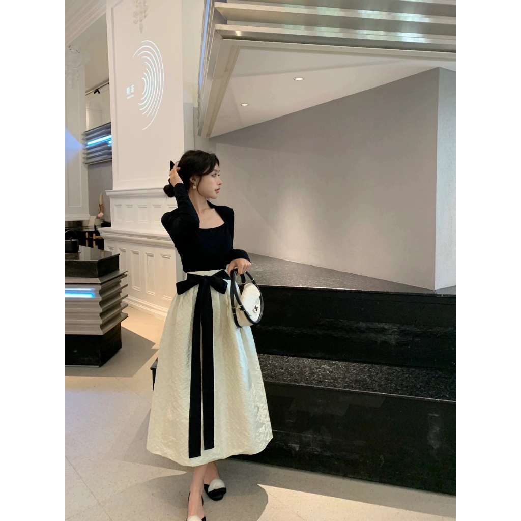 Set áo tay dài và chân váy lưng cao thời trang thu đông dành cho nữ