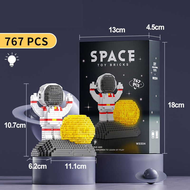 Đồ Chơi Lắp Ráp Mô Hình Phi Hành Gia Dạ Quang Nhiều Mẫu Mã Đa Dạng