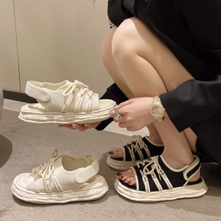 One more shoes⭐Xăng đan Đế Bằng Thoáng Khí Thời Trang Đi Biển Mùa Hè Cho Nữ