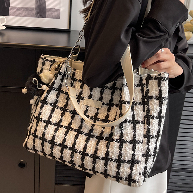 Miss.LT tote bag da túi tote đeo chéo L21T0WV