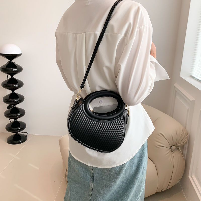 Có hàng sẵn Casual Bags Túi xách PU Phong cách đơn giản Messenger Trọng lượng nhẹ nữ thông thường để đi du lịch hàng ngày