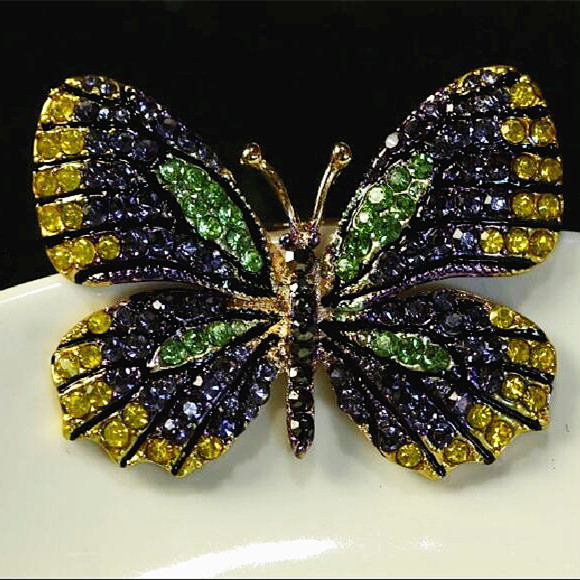 Ghim Cài Áo Bằng Hợp Kim Hình Bướm Đính Đá Nhiều Màu Sắc Dễ Thương PD1316
