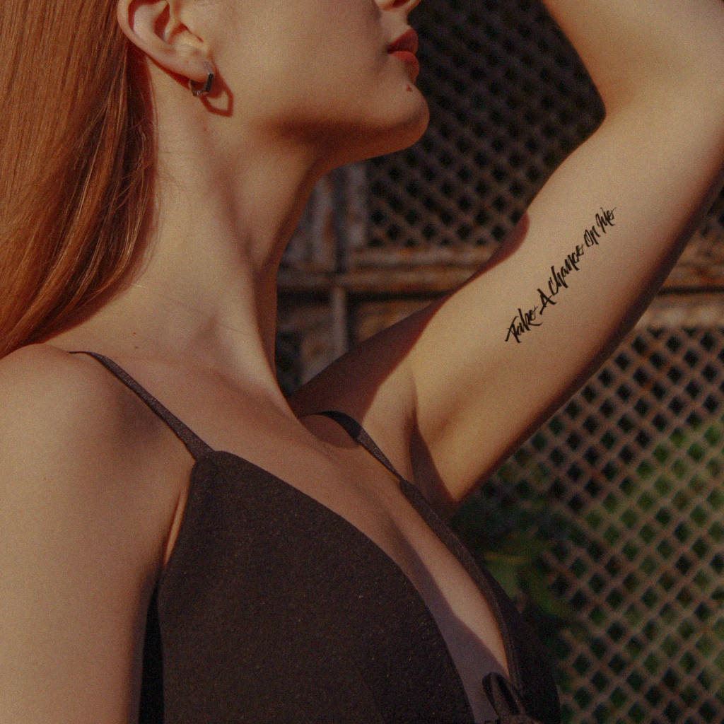 Miếng dán hình xăm tạm thời chống nước 2 tuần, miếng dán hình xăm ma thuật 15 ngày, hình xăm giả