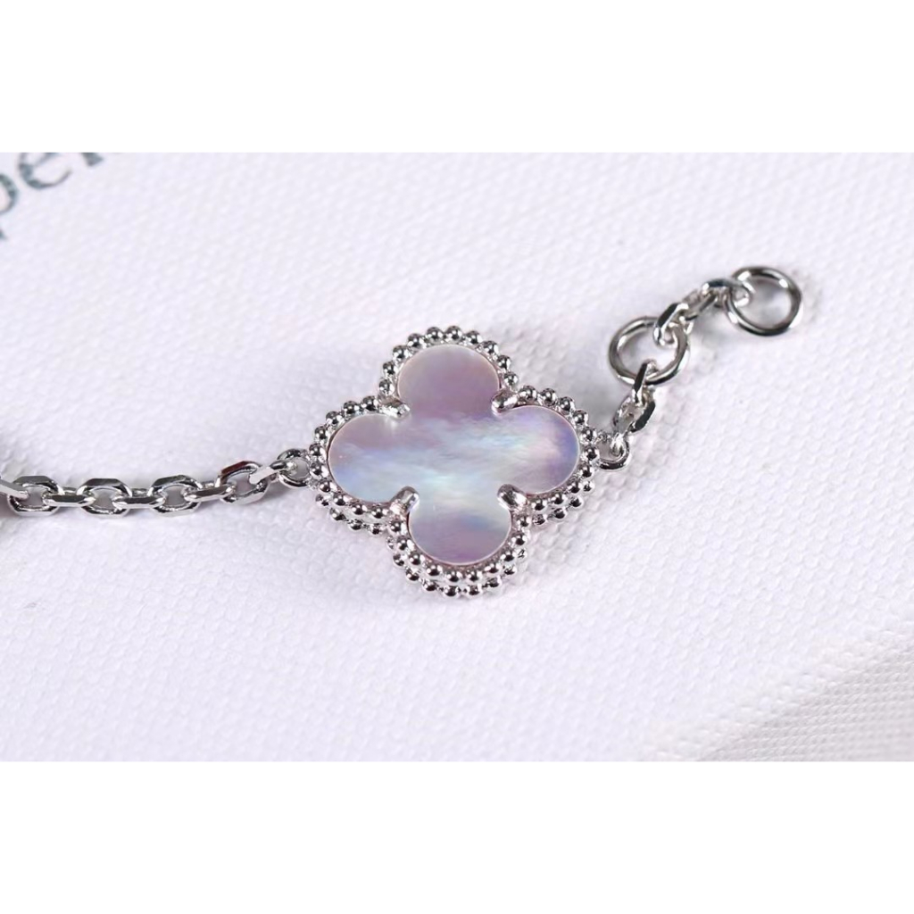 Phiên bản igh :our-lá cỏ ba lá năm vòng tay hoa phụ nữ màu hồng mã não thời trang món quà