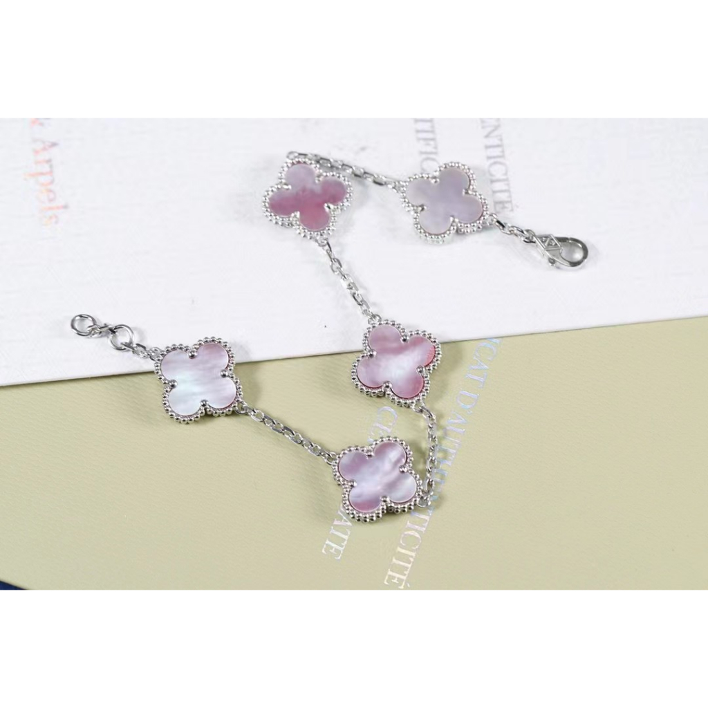 Phiên bản igh :our-lá cỏ ba lá năm vòng tay hoa phụ nữ màu hồng mã não thời trang món quà