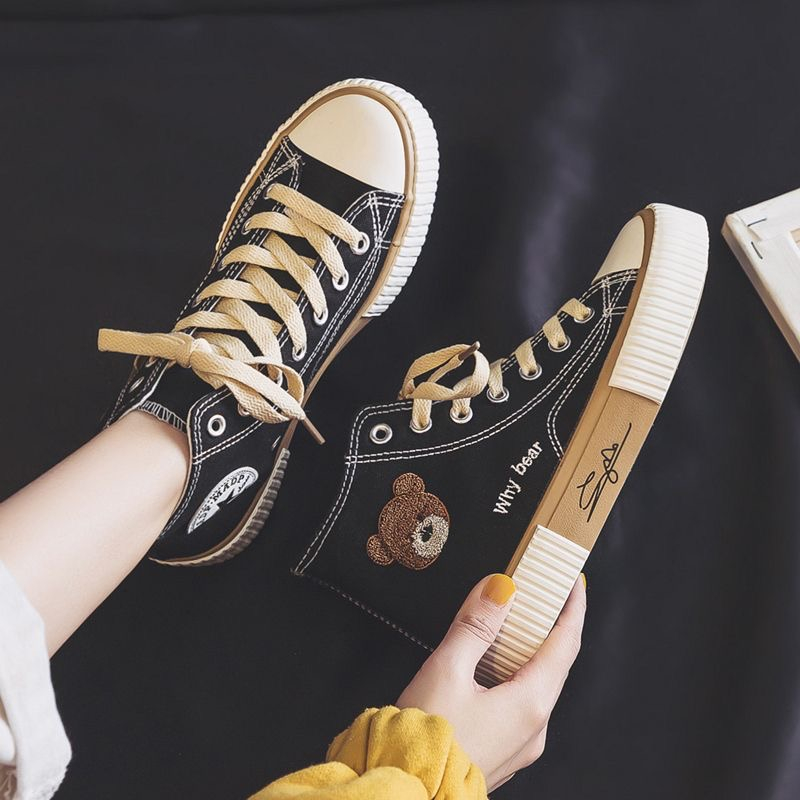 Giày Thể Thao canvas Cổ Thấp Thêu Họa Tiết Hoạt Hình Dễ Thương Cho Nữ