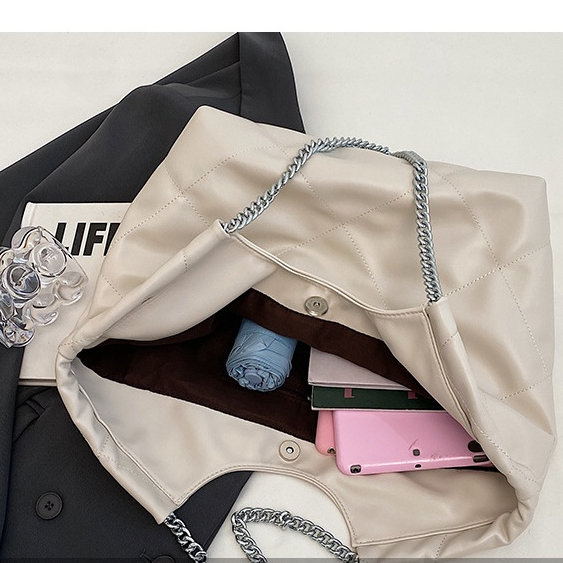 Túi Xách Cỡ Lớn Phối Dây Xích Đeo Vai Thời Trang Mùa Hè Cho Nữ