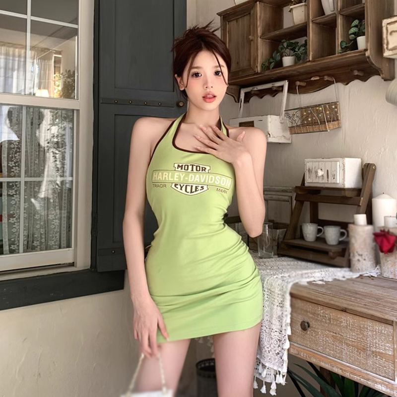 Không có ai không thể tin được nếu không có ai biết được