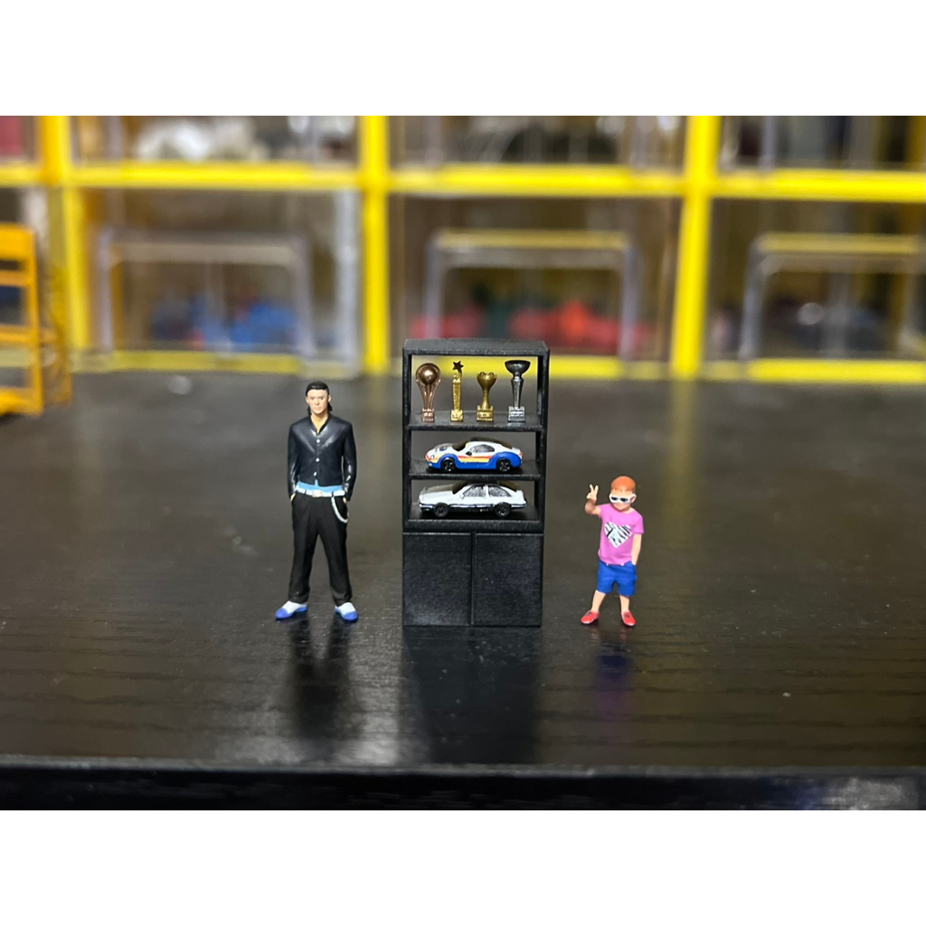 Mô Hình Tủ Trưng Bày Xe Hơi Diorama Trophy Tỉ Lệ 1 / 64
