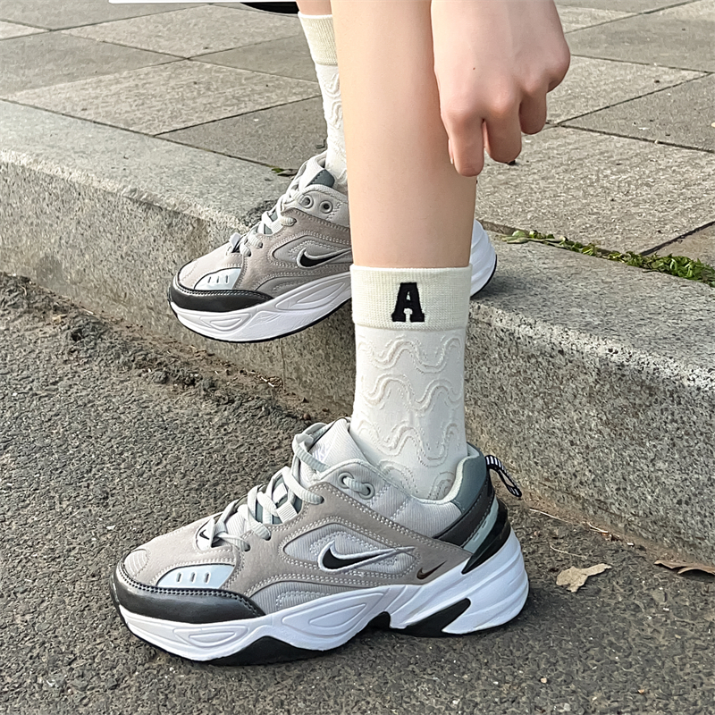 Vớ Cotton Họa Tiết Hoa Anh Đào Trắng Đen Phong Cách Lolita Ngọt Ngào Dễ Thương Cho Nữ