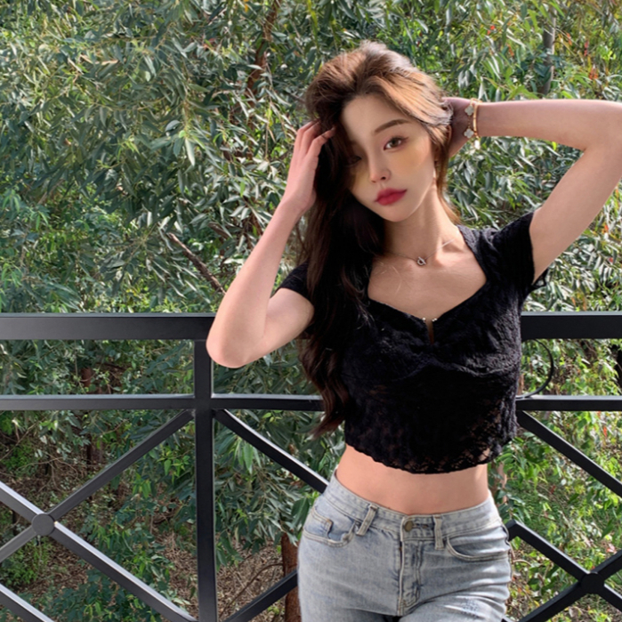 Áo Thun Ngắn Tay Cổ Vuông Phối Ren Phong Cách Âu Mỹ Thời Trang Mùa Hè Mới Cho Nữ