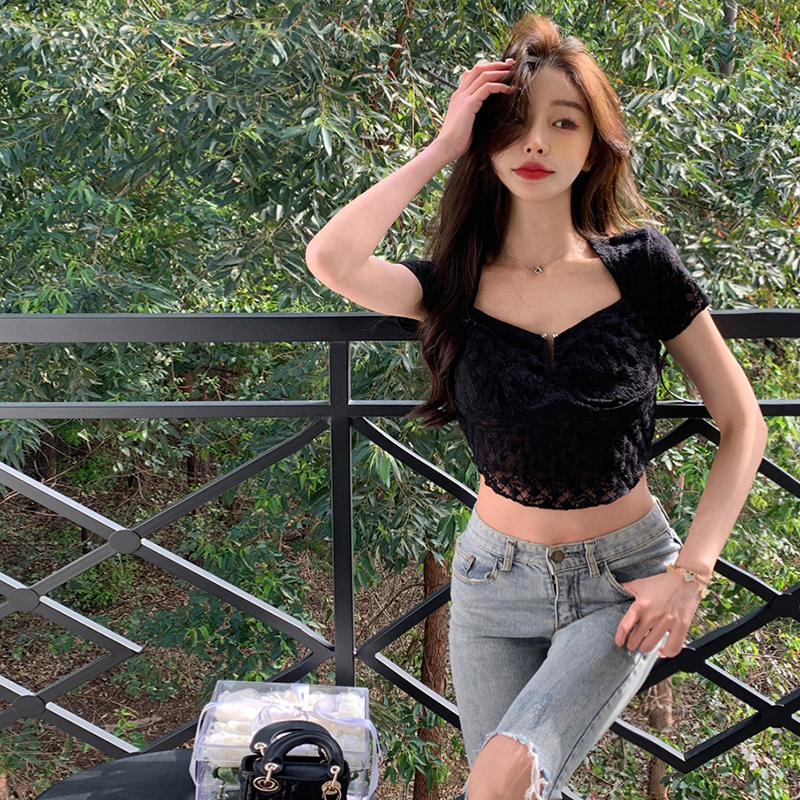 Áo Thun Ngắn Tay Cổ Vuông Phối Ren Phong Cách Âu Mỹ Thời Trang Mùa Hè Mới Cho Nữ