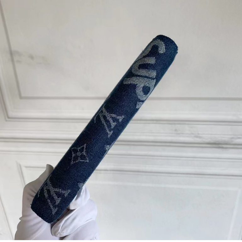 Ví Đựng Thẻ Bằng Vải Denim 100% Chính Hãng Có Khóa Kéo Hiệu LV Louis Vuitton 60017