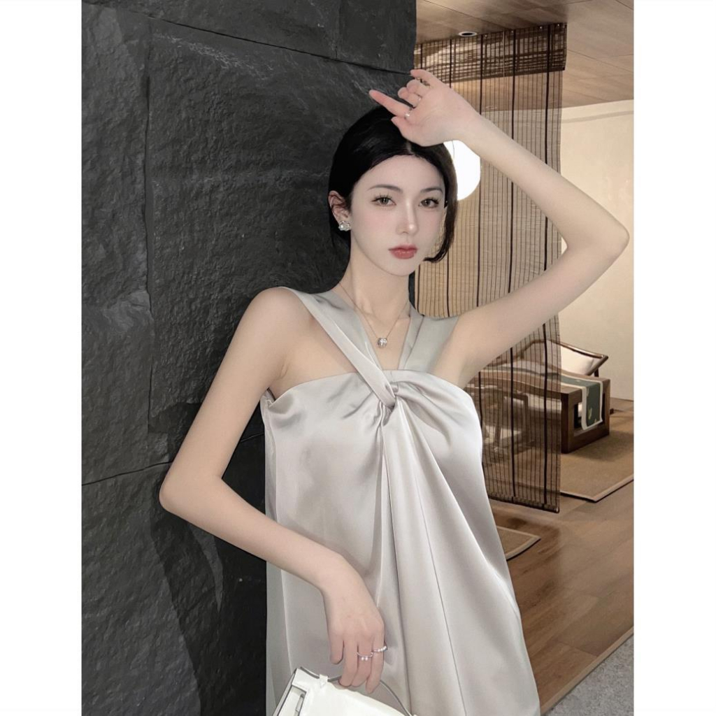 Váy Phong Cách Mới Mùa Hè 2023✨✨Đầm Hai Dây Màu Trơn Phong Cách Desire✨✨Đầm Satin Dáng Rộng Thời Trang Pháp Xinh Xắn