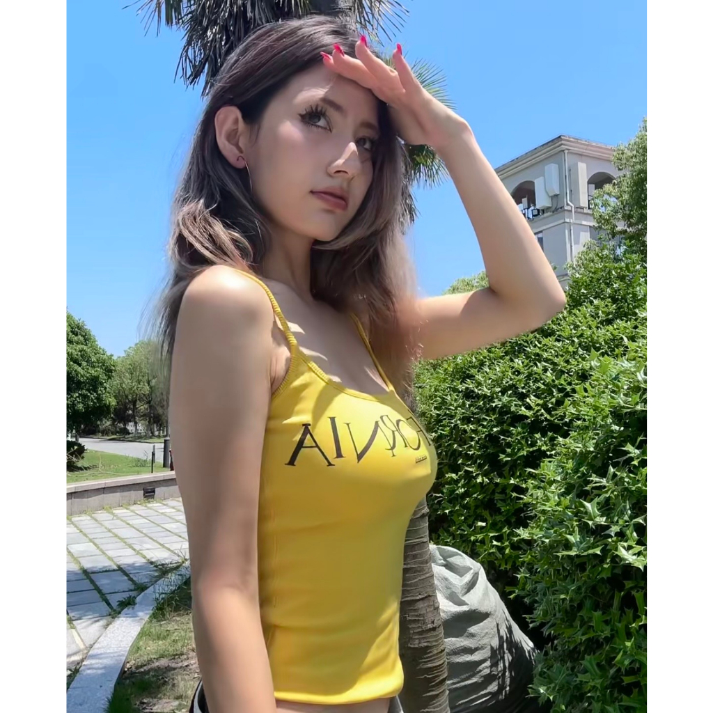 Lalisas Áo Hai Dây Dáng Ngắn y2k Ôm Sát Màu Vàng In Chữ Thời Trang Cho Nữ