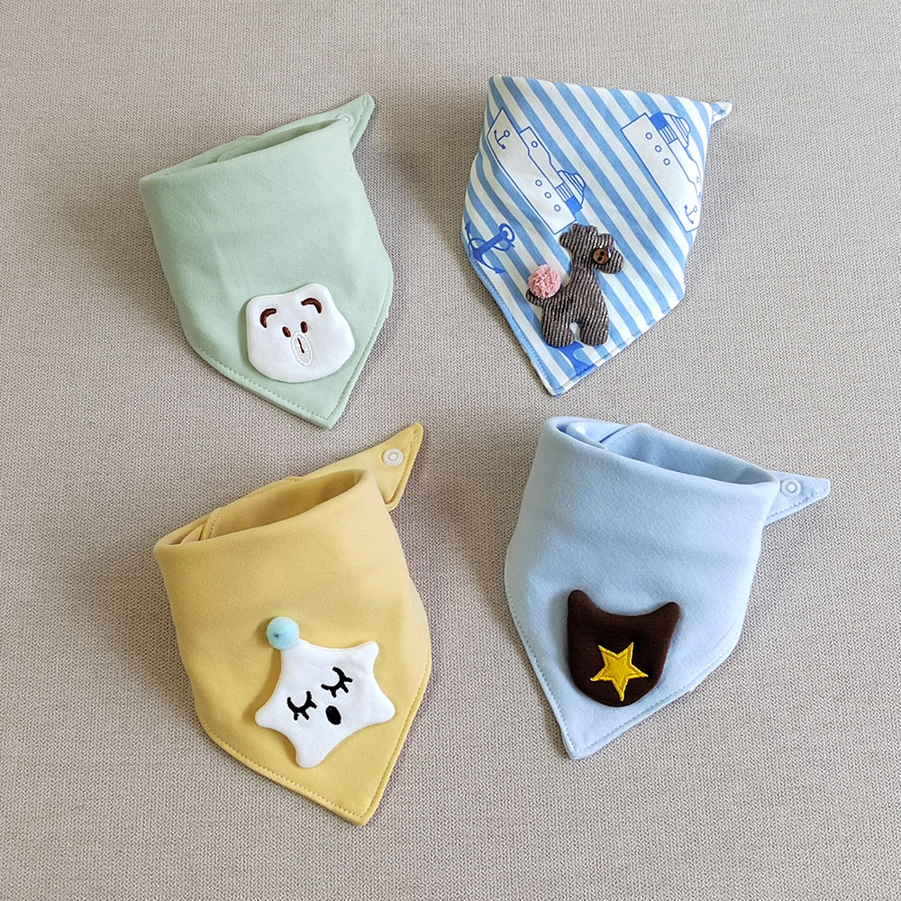 Set 4 Yếm Ăn Cotton Xinh Xắn Dành Cho Bé