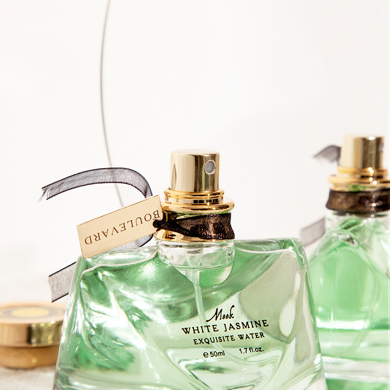 Nước Hoa Nữ Hương Lài Thơm Lâu Xịt Sử Dụng Hàng Ngày 50Ml