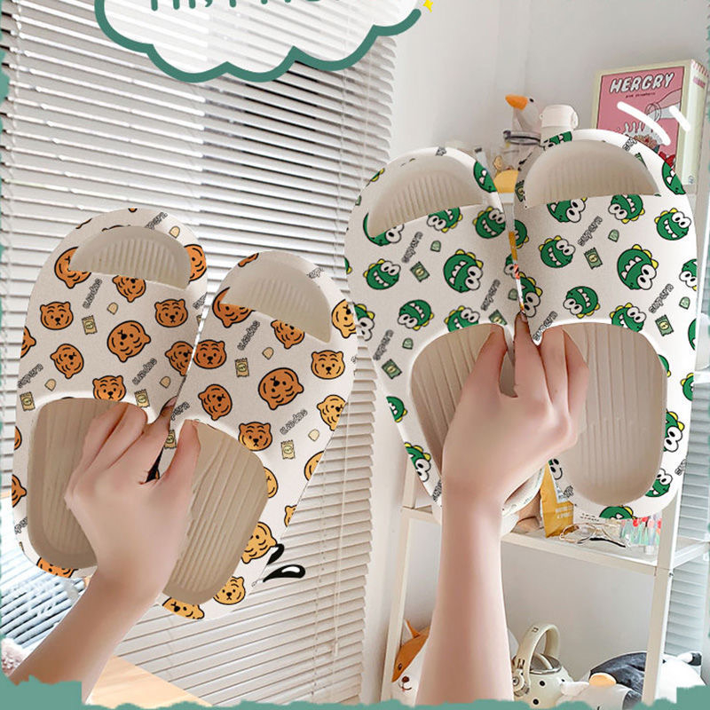 Dép đi trong nhà Đế Mềm Chống Trượt Thoải Mái Họa Tiết Hoạt Hình Dễ Thương Cho Nữ
