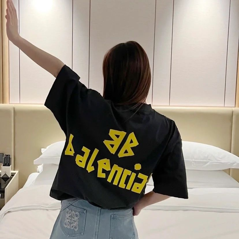 Áo Thun Tay Ngắn Cổ Tròn In Logo Balen Thời Trang Cho Nam Và Nữ