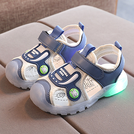 Giày Sandal Thể Thao Đế Mềm Hở Ngón Phối Lưới Thời Trang Đi Biển Cho Bé