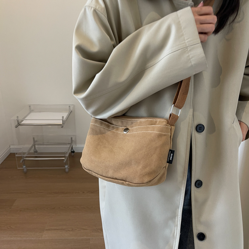 Túi Đeo Chéo Vai Bằng Nylon Thời Trang Hàn Quốc Dành Cho Nữ