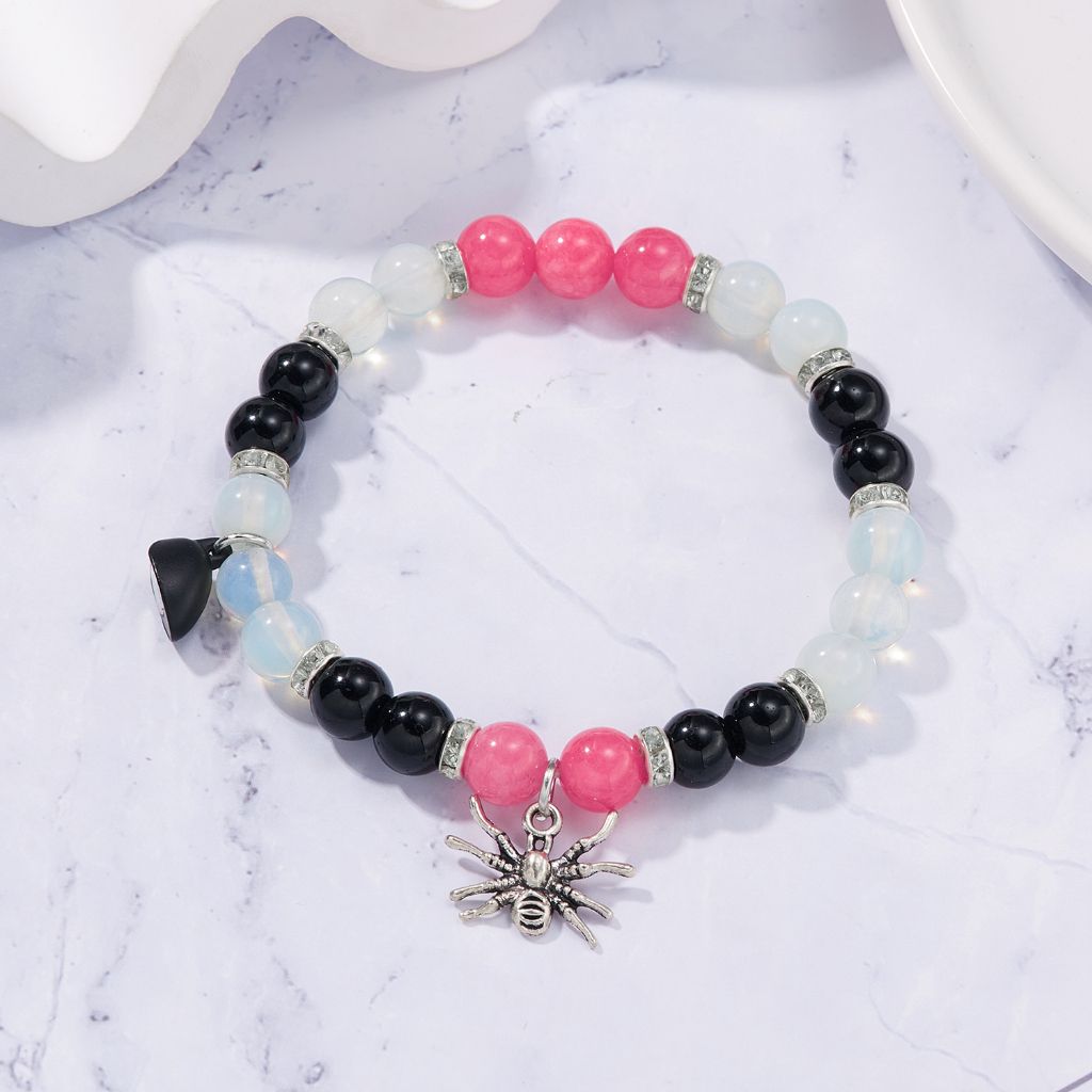 Miếng Dán Trang Trí Xe Hơi Gwen And Miles Chất Lượng Cao |Bộ Đồ Hóa Trang Người Nhện Độc Đáo Cho Bé | Áo Thun In Chữ Me And Who Cá Tính Hợp Thời Trang | Vòng Tay Chuỗi Hạt Từ Tính Thời Trang Cho Cặp Đôi