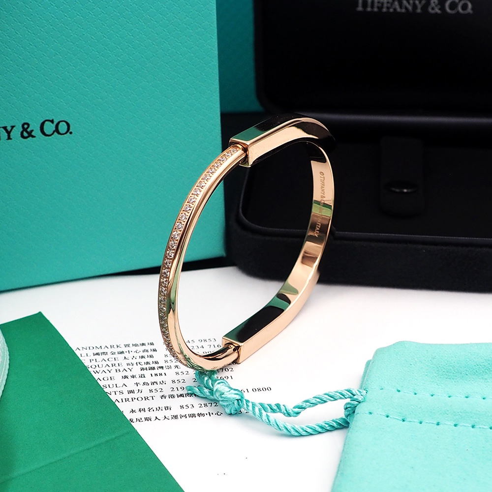 Vòng Tay 23c Có Khóa Kim Cương Và Logo M Cá Tính Xu Hướng Cho Nam Và Nữ