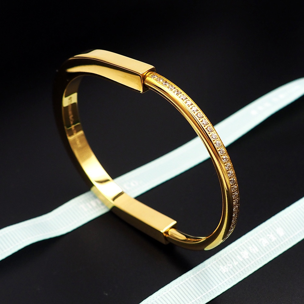 Vòng Tay 23c Có Khóa Kim Cương Và Logo M Cá Tính Xu Hướng Cho Nam Và Nữ