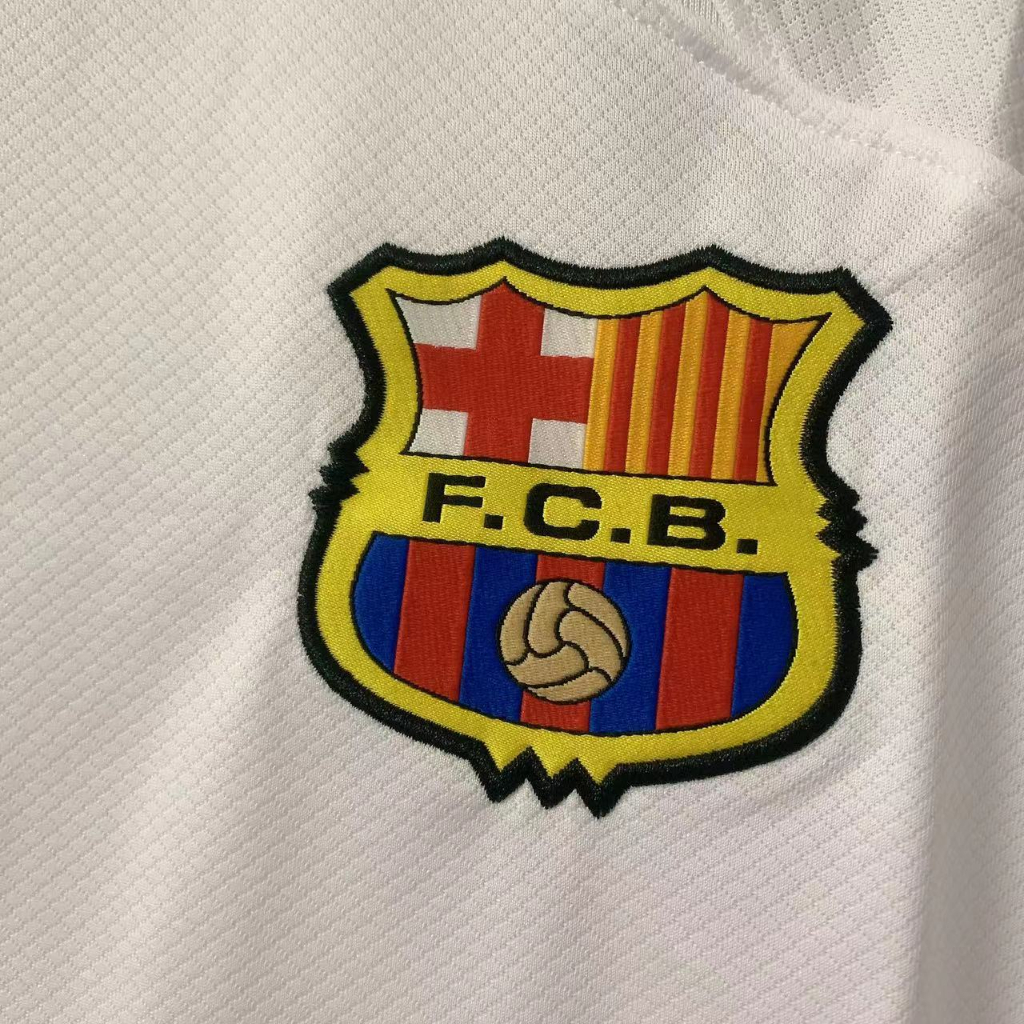 Áo Bóng Đá Sân Khách Đội Tuyển Barcelona Mùa Giải 23 / 24 Size S-4XL