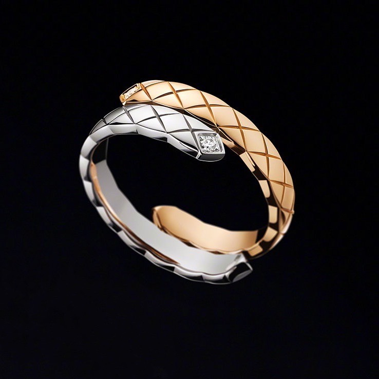 23c Nhẫn Hai Màu Kim Cương Cổ Điển Có LOGO