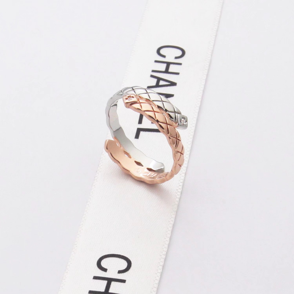 23c Nhẫn Hai Màu Kim Cương Cổ Điển Có LOGO