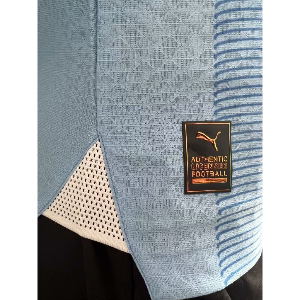 Áo Thun Đá Banh Màu Xanh Số 23 / 24 Manchester City