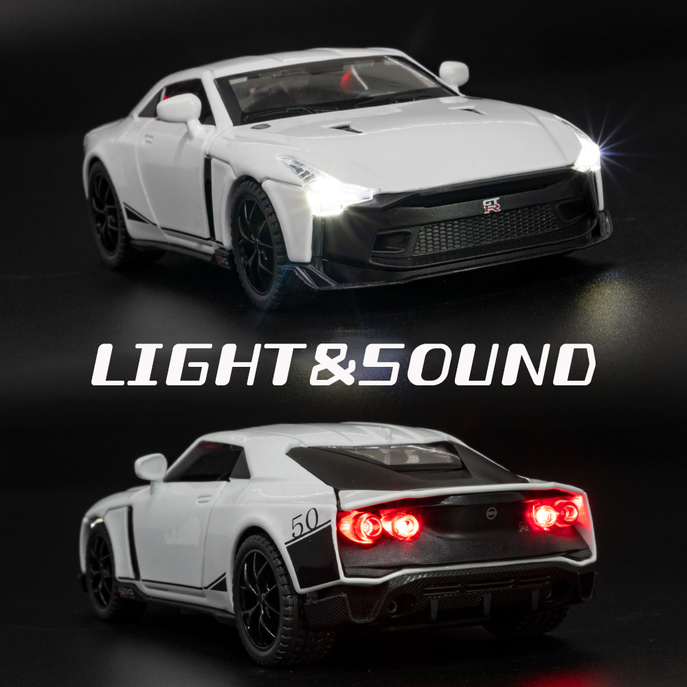 Mô Hình Xe Hơi Nissan GTR 50Alloy Tỉ Lệ 1: 32 Bằng Kim Loại Có Đèn Và Nhạc Cho Bé Trai