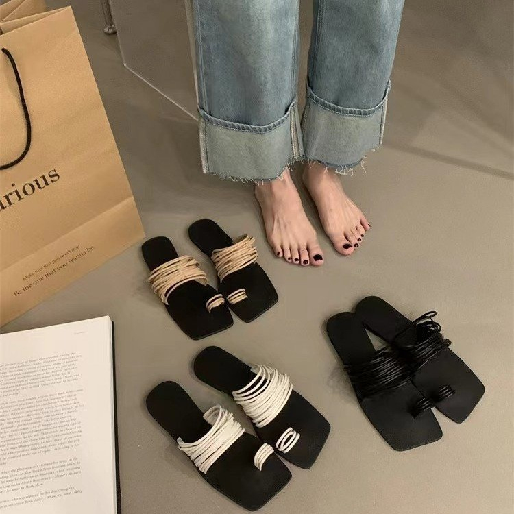 Dép Sandal Hở Ngón Đế Bằng Mũi Vuông Quai Mảnh Bằng Da Mềm Phong Cách Hàn Quốc Cho Nữ