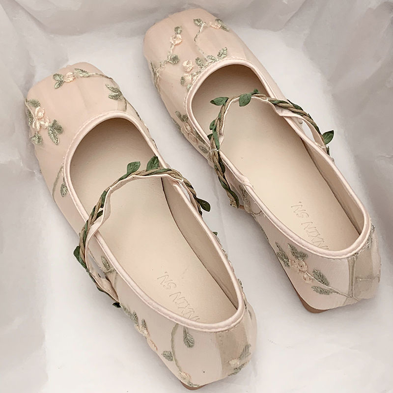 Giày Búp Bê Gót Thấp Mũi Vuông Thêu Họa Tiết Phong Cách Mới Mùa Hè