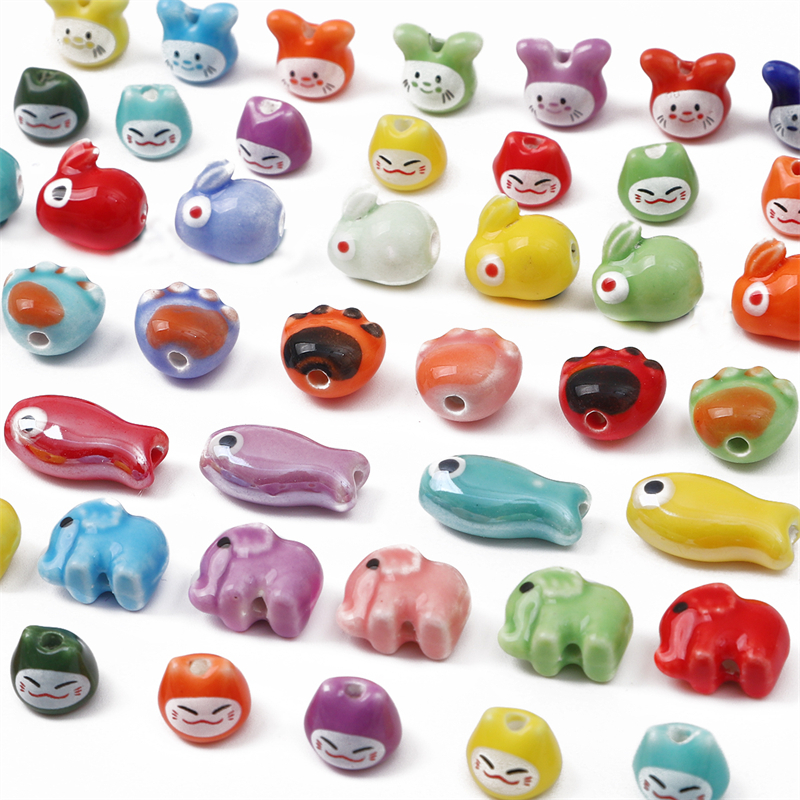 Dễ Thương Set 10 Hạt Gốm Ba Chiều In Hình Động Vật Nhỏ Màu Ngẫu Nhiên Dùng Làm Móc Khóa / Vòng Tay diy Màu Sắc