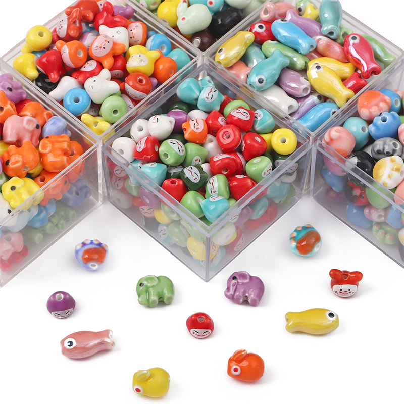 Dễ Thương Set 10 Hạt Gốm Ba Chiều In Hình Động Vật Nhỏ Màu Ngẫu Nhiên Dùng Làm Móc Khóa / Vòng Tay diy Màu Sắc