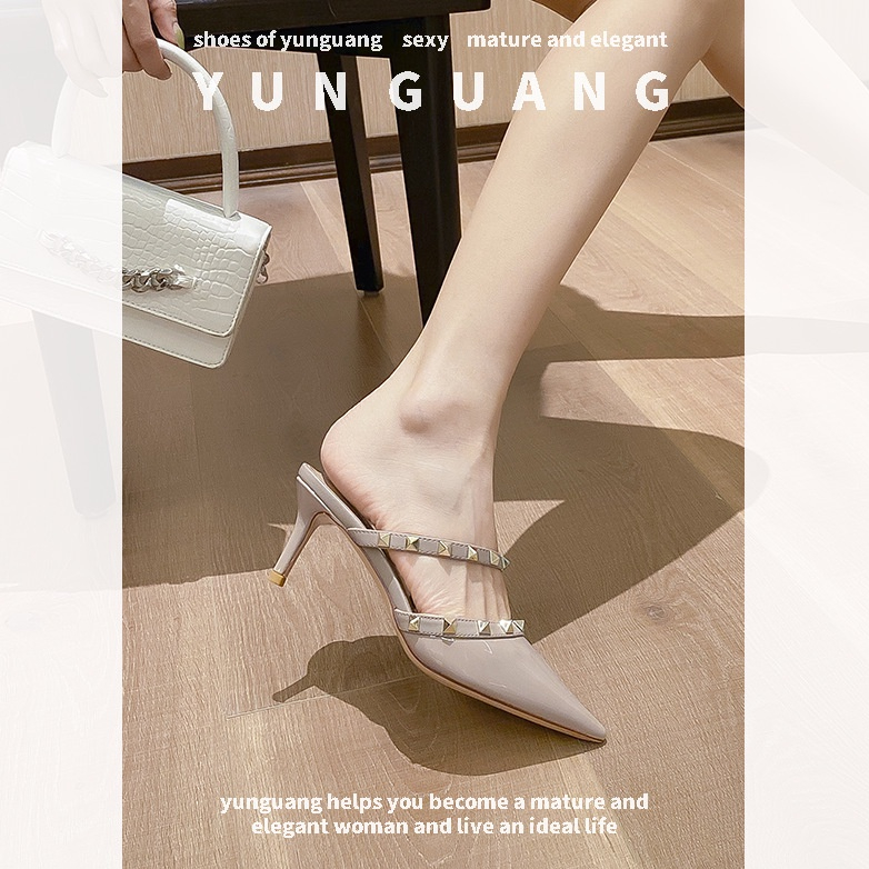 Giày cao gót YUNGUANG mũi nhọn phối đinh tán phong cách Âu Mỹ cho nữ