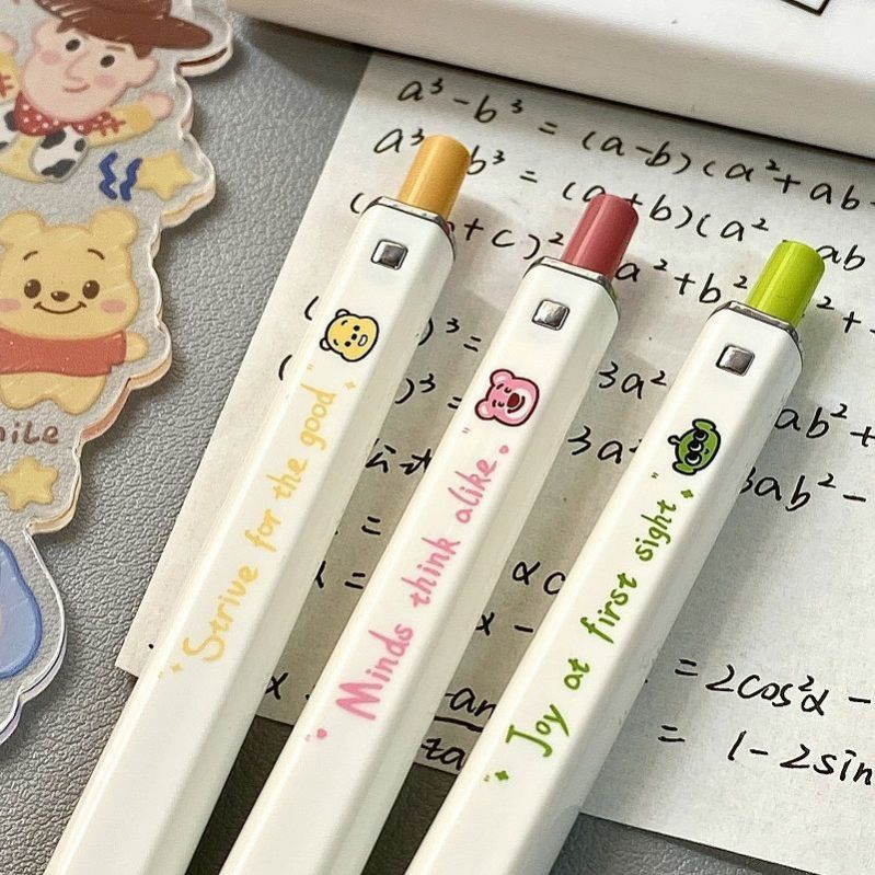 Bút Bi Mực Đen Ngòi 0.5mm Họa Tiết Hoạt Hình