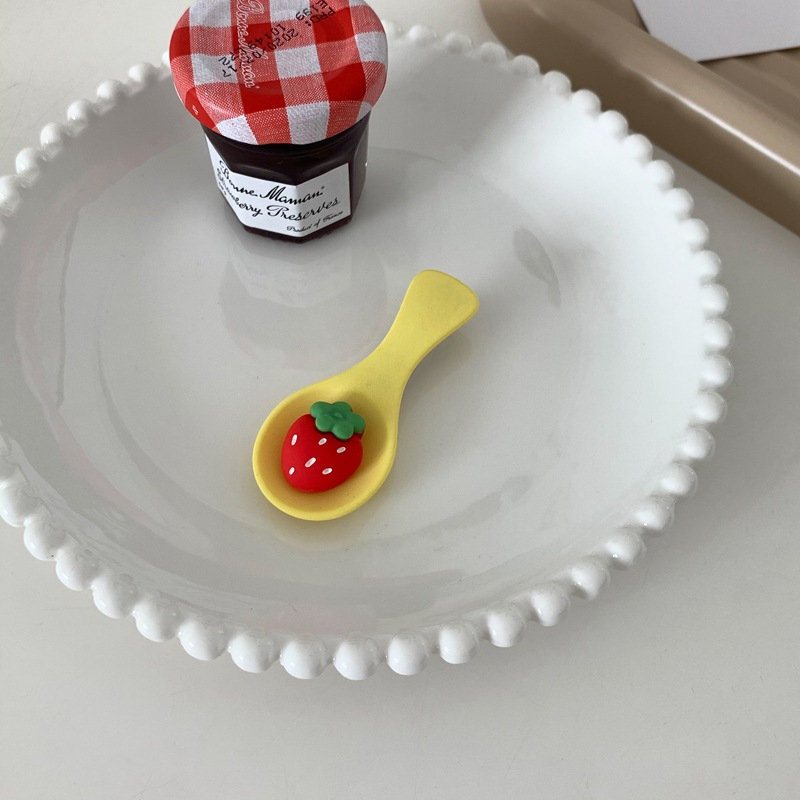 Kẹp Tóc Hình Bánh Kem Dâu Tây / Muỗng Dễ Thương Vui Nhộn Cho Bé Gái