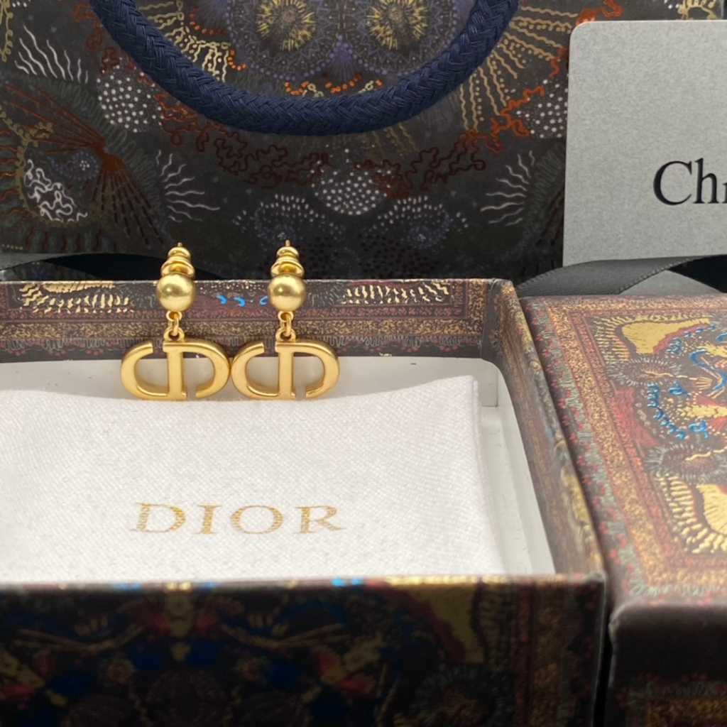 Bông Tai Mạ Bạc 925 Hình Chữ Cái Thời Trang