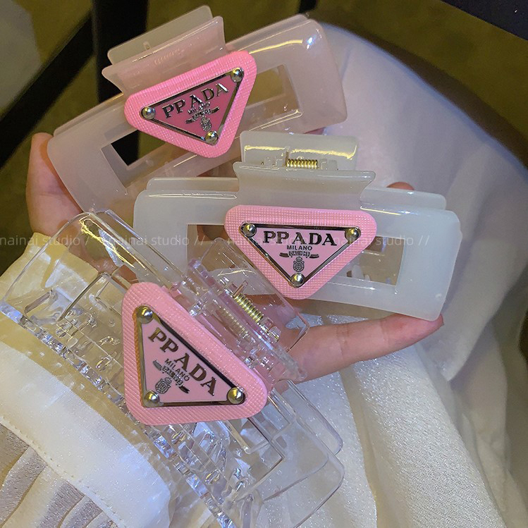 Kẹp Tóc Tam Giác Màu Hồng Tiêu Chuẩn Thời Trang Hàn Quốc Chất Lượng Cao Làm Quà Tặng Sinh Nhật Cao Cấp Cho Học Sinh Nữ