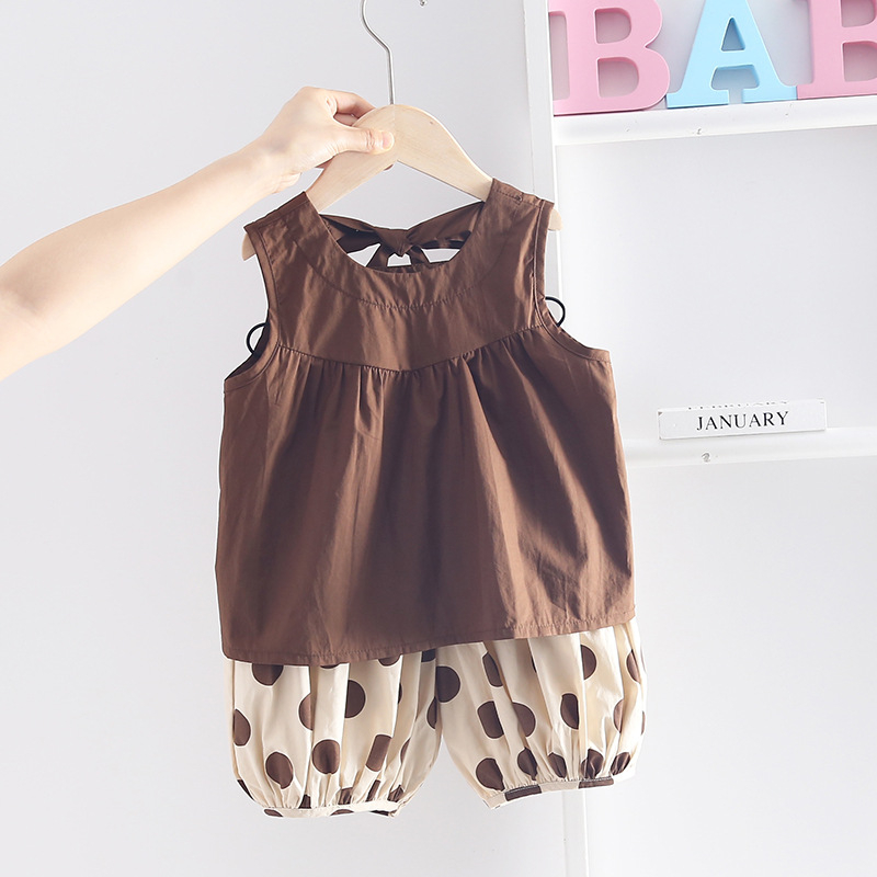 Set Áo Thun Sát Nách Chấm Bi Và Quần Short Màu Nâu Thời Trang Mùa Hè Cho Bé