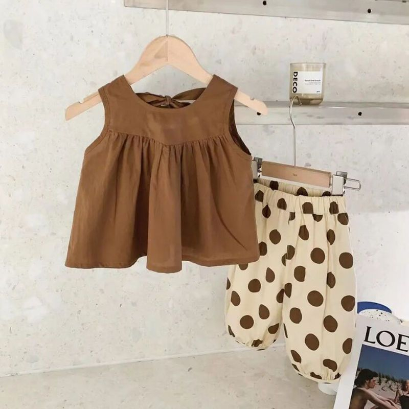 Set Áo Thun Sát Nách Chấm Bi Và Quần Short Màu Nâu Thời Trang Mùa Hè Cho Bé