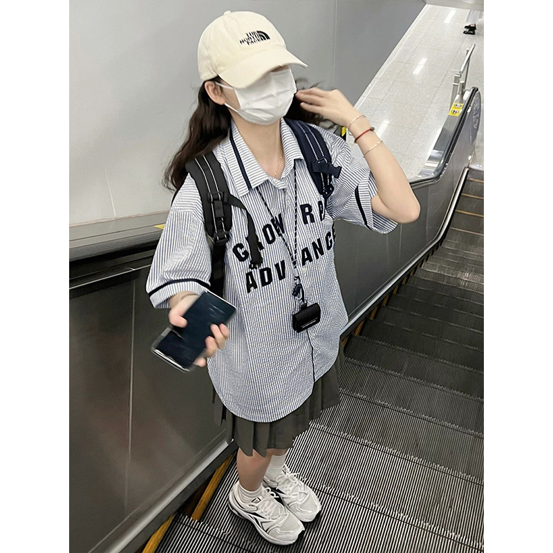 Áo Sơ Mi Nữ Tay Ngắn Kẻ Sọc In Chữ Thời Trang Hàn Quốc