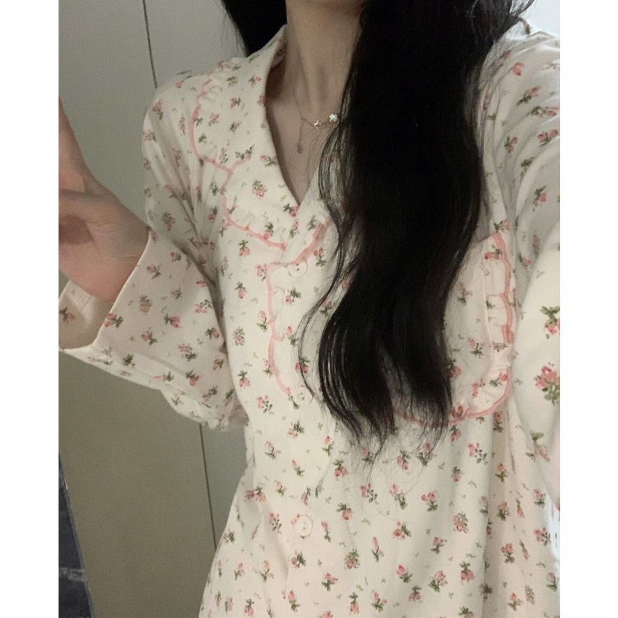 Bộ Đồ Ngủ Tay Dài Nhún Bèo In Họa Tiết Hoa Xinh Xắn Thời Trang Xuân Thu Chất Lượng Cao Cho Nữ