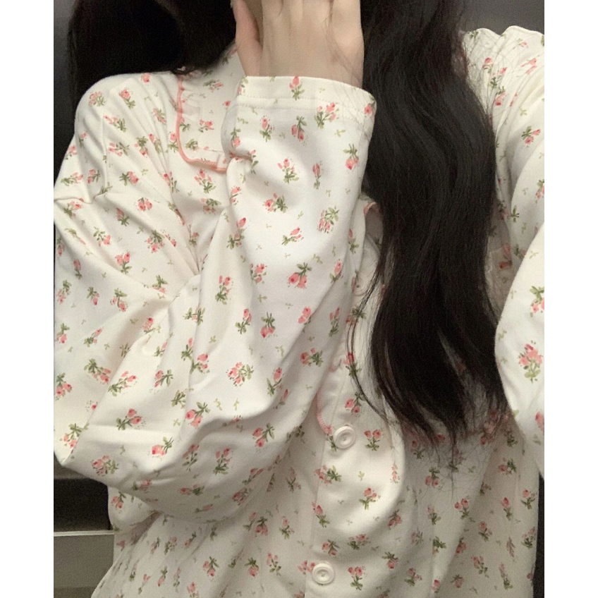 Bộ Đồ Ngủ Tay Dài Nhún Bèo In Họa Tiết Hoa Xinh Xắn Thời Trang Xuân Thu Chất Lượng Cao Cho Nữ