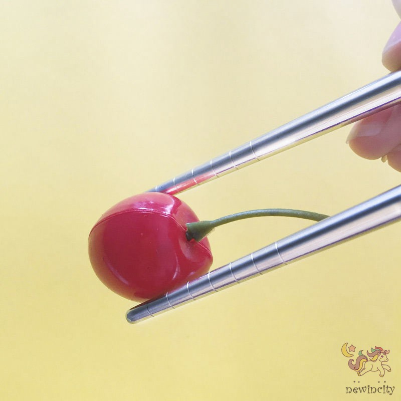 Đũa Tập Ăn Bằng Thép Không Gỉ Dễ Thương Cho Bé