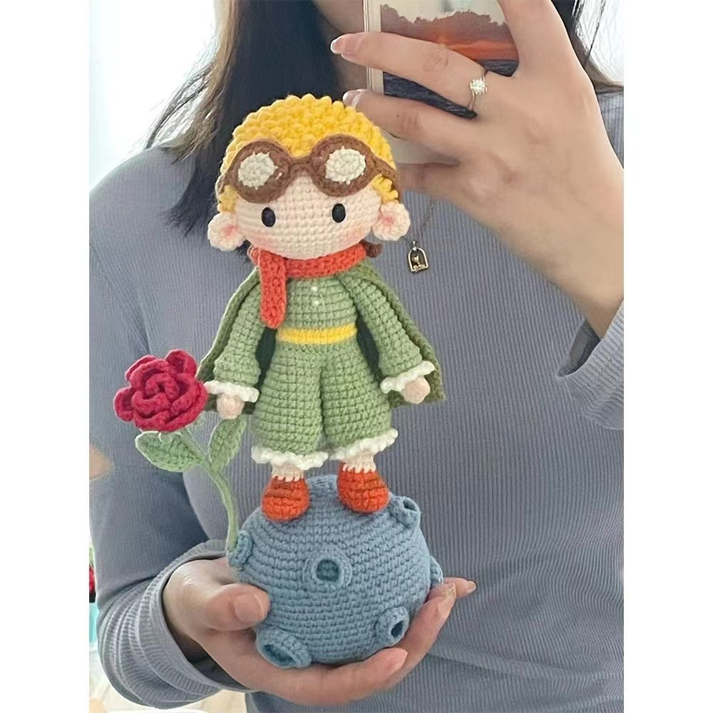 Búp Bê Hoàng Tử Bé Và Hoa Hồng Đan Len Thủ Công diy Dễ Thương Làm Quà Tặng
